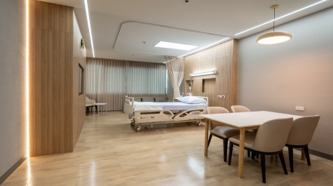 ห้องเดี่ยวซุปเปอร์เดอลุกซ์ Ward 3C อาคาร 1 ส่วนต่อขยาย